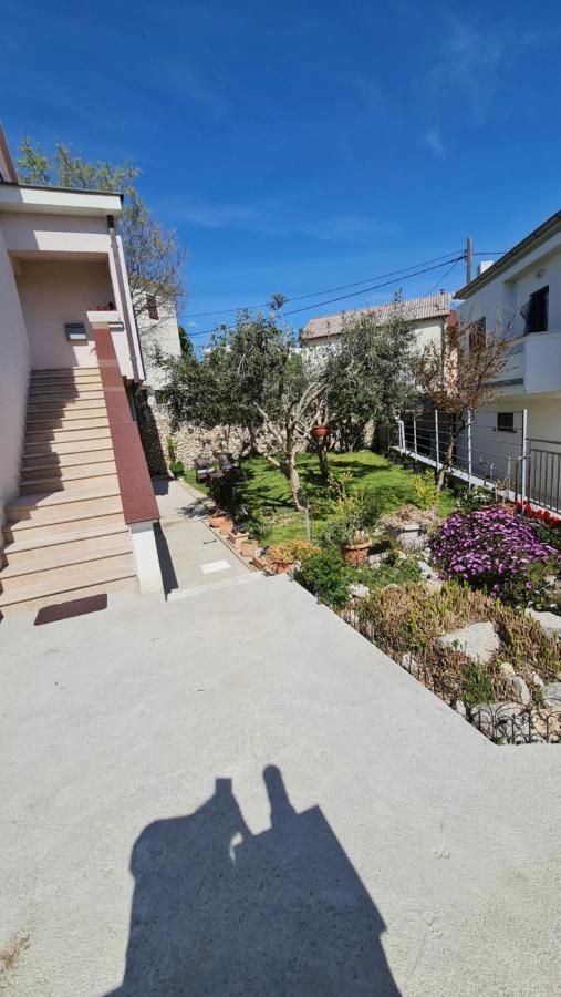 Apartmani Dami Novaglia Esterno foto