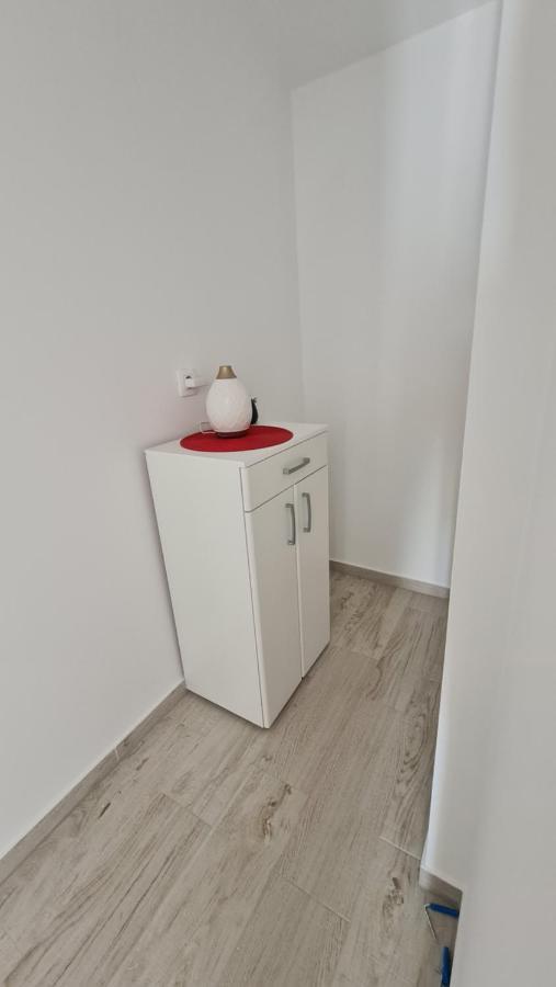 Apartmani Dami Novaglia Esterno foto