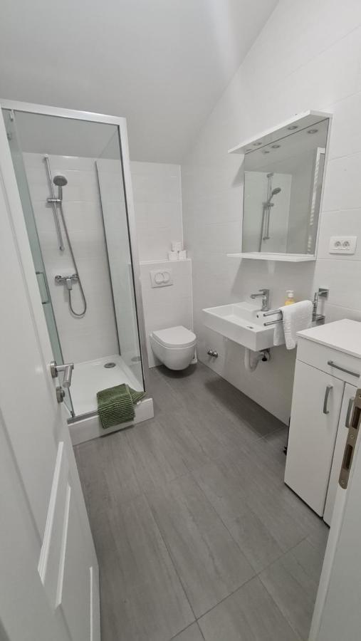 Apartmani Dami Novaglia Esterno foto